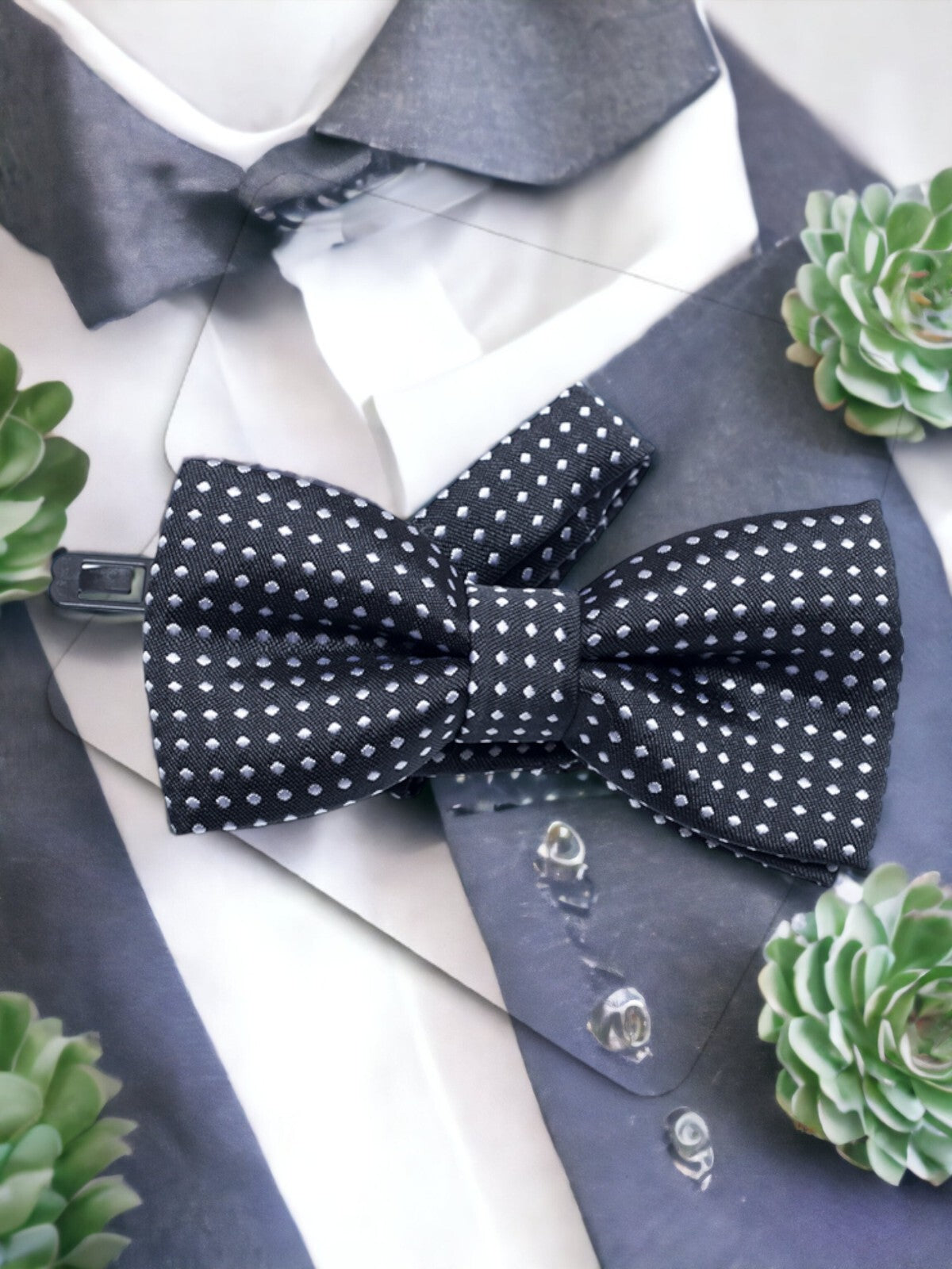 Polka Dot Bow Tie for Boys – Clip-On Fancy Fancy Dress Boys Wedding PreTied