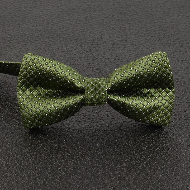 KIDS Plain Boys Pre-Tied Bow Tie – Classic Fancy Dress  for Weddings & Parties