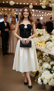 Designer brand sample suit size 8 only 1 set party and holiday gatherings Xmas