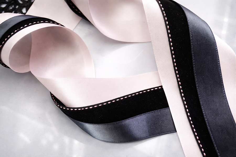 Noire Épure — Blush Structured Lace Set – Blush Satin, Black Textured & Grey Layered Ribbons with Floral Lace Applique for Wedding Decor, Dress Styling & Gift Wrapping