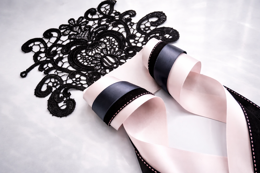Noire Épure — Blush Structured Lace Set – Blush Satin, Black Textured & Grey Layered Ribbons with Floral Lace Applique for Wedding Decor, Dress Styling & Gift Wrapping