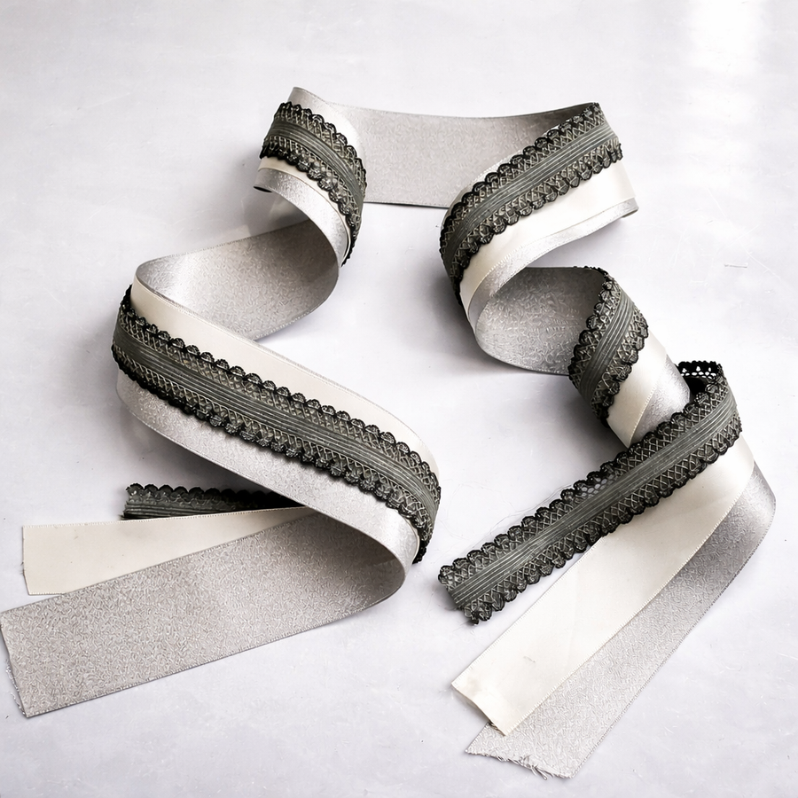 Layered Satin Ribbon Set with Decorative Trim in Silver and Ivory – Refined Styling Detail