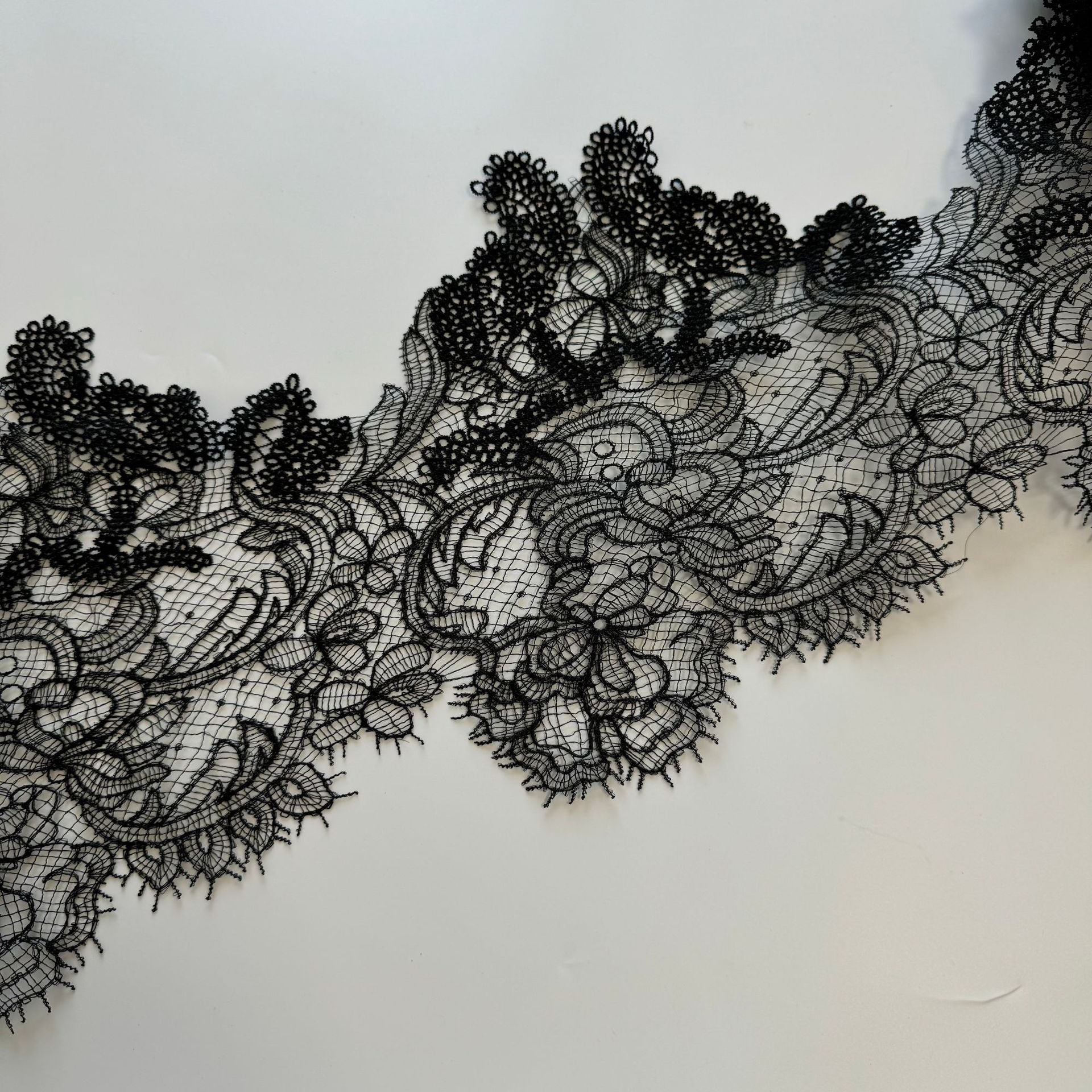 Boutique black beige sequined fish silk thread wedding dress lace fabric, hollowed out European and American dress lace accessories R98